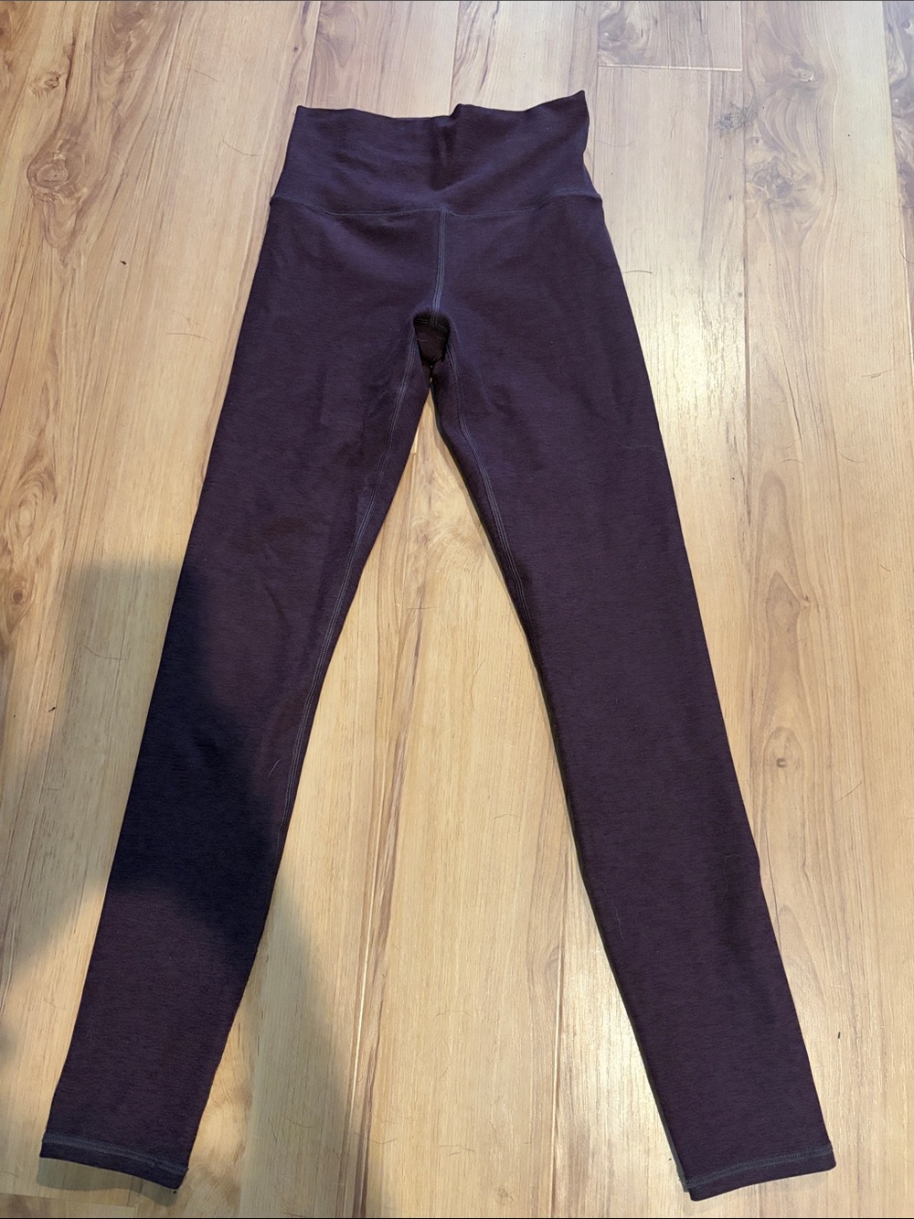 Vuori High-Waist Leggings — Deep Purple